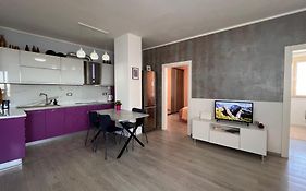 Lirin Apartment